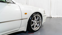 Load image into Gallery viewer, 1999 Nissan Cima V8
