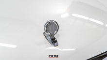 Load image into Gallery viewer, 1999 Nissan Cima V8
