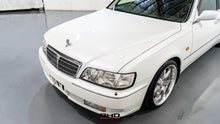Load image into Gallery viewer, 1999 Nissan Cima V8
