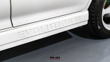 Load image into Gallery viewer, 1995 Mitsubishi Lancer Evolution III *SOLD*

