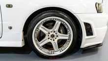 Load image into Gallery viewer, 1998 Nissan Skyline GTT *SOLD*
