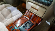 Load image into Gallery viewer, 1999 Toyota Crown Majesta V8
