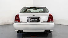 Load image into Gallery viewer, 1999 Toyota Crown Majesta V8
