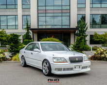 Load image into Gallery viewer, 1999 Toyota Crown Majesta V8

