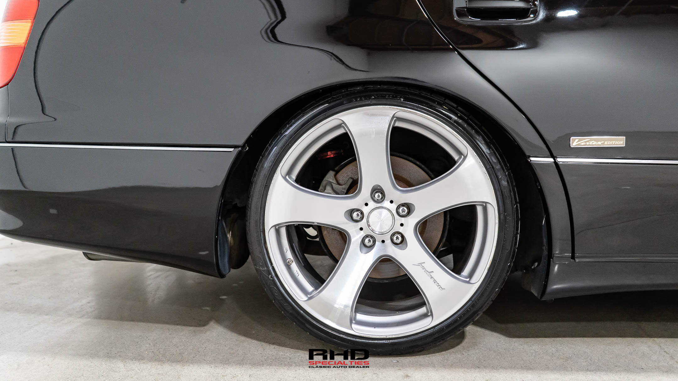 2000 Toyota Aristo JDM car for sale — photo 9 of 25