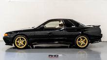 Load image into Gallery viewer, 1992 Nissan Skyline GTST Type M
