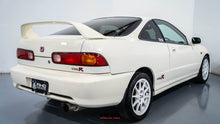 Load image into Gallery viewer, 2000 Honda Integra Type R *SOLD*

