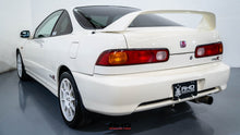 Load image into Gallery viewer, 2000 Honda Integra Type R *SOLD*
