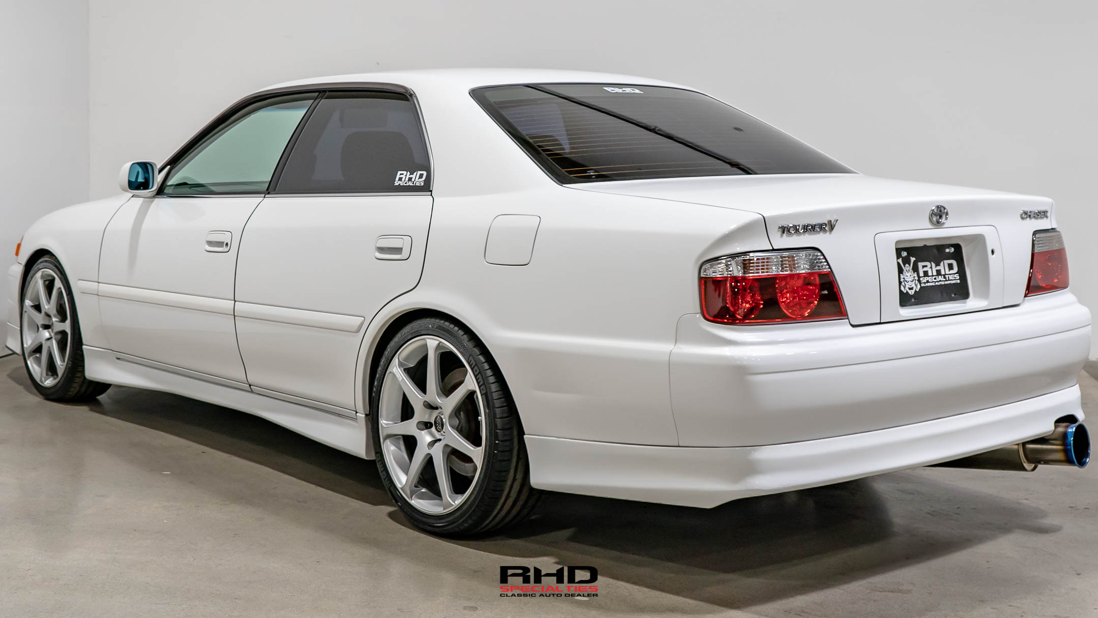1999 Toyota Chaser JDM car for sale — photo 5 of 24