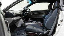 Load image into Gallery viewer, 2000 Nissan Silvia Spec S *SOLD*
