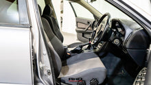 Load image into Gallery viewer, 1998 Nissan Skyline GTT Sedan
