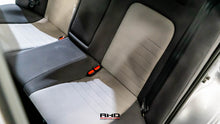 Load image into Gallery viewer, 1998 Nissan Skyline GTT Sedan
