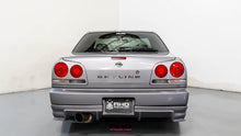 Load image into Gallery viewer, 1998 Nissan Skyline GTT Sedan
