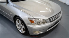 Load image into Gallery viewer, 2000 Toyota Altezza *SOLD*
