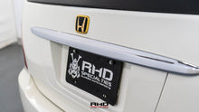 Load image into Gallery viewer, 2000 Honda Odyssey *SOLD*
