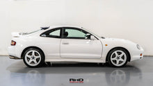 Load image into Gallery viewer, 1997 Toyota Celica GT4
