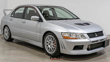 Load image into Gallery viewer, 2001 Mitsubishi Lancer Evolution 7
