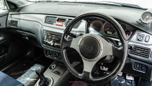 Load image into Gallery viewer, 2001 Mitsubishi Lancer Evolution 7
