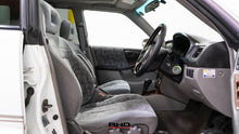 Load image into Gallery viewer, 1999 Subaru Forester T/TB
