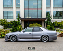 Load image into Gallery viewer, 1998 Nissan Skyline GTT Sedan
