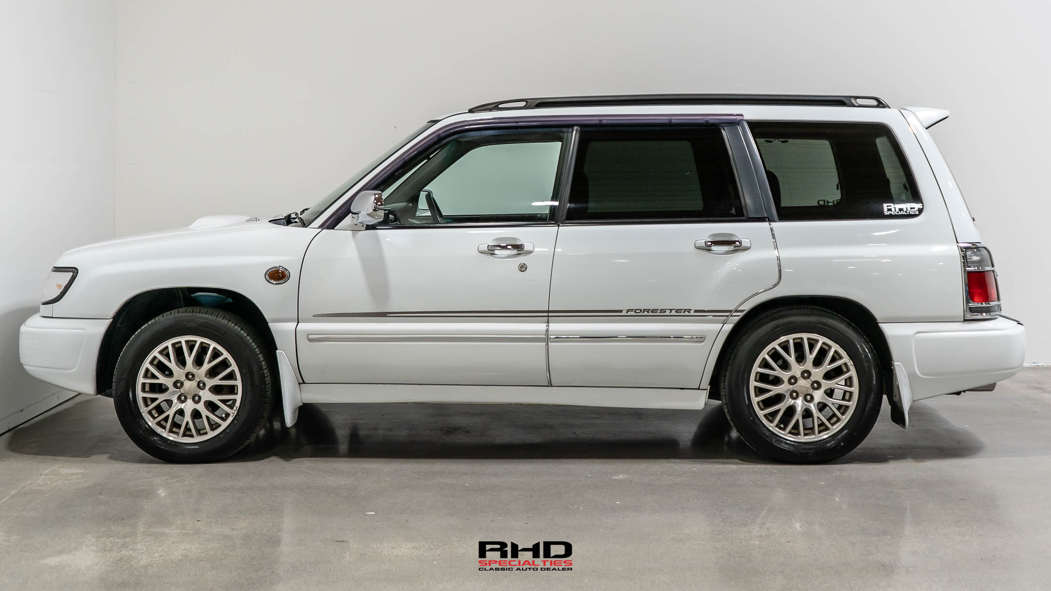 1999 Subaru Forester JDM car for sale — photo 4 of 25