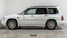Load image into Gallery viewer, 1999 Subaru Forester T/TB
