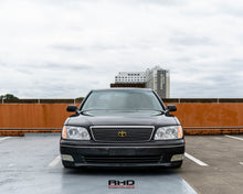 Load image into Gallery viewer, 2000 Toyota Celsior *SOLD*
