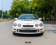 Load image into Gallery viewer, 1997 Toyota Celica GT4
