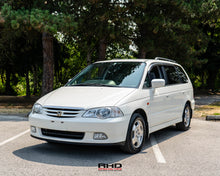 Load image into Gallery viewer, 2000 Honda Odyssey *SOLD*
