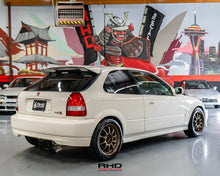 Load image into Gallery viewer, 1998 Honda Civic Type R
