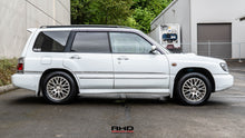 Load image into Gallery viewer, 1999 Subaru Forester T/TB
