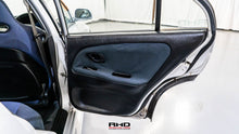 Load image into Gallery viewer, 1999 Mitsubishi Lancer Evolution VI

