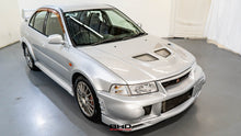 Load image into Gallery viewer, 1999 Mitsubishi Lancer Evolution VI

