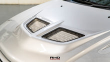Load image into Gallery viewer, 1999 Mitsubishi Lancer Evolution VI
