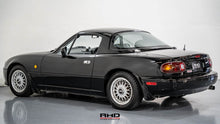 Load image into Gallery viewer, 1994 Mazda Roadster *SOLD*
