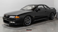 Load image into Gallery viewer, 1992 Nissan Skyline GTST *Reserved*
