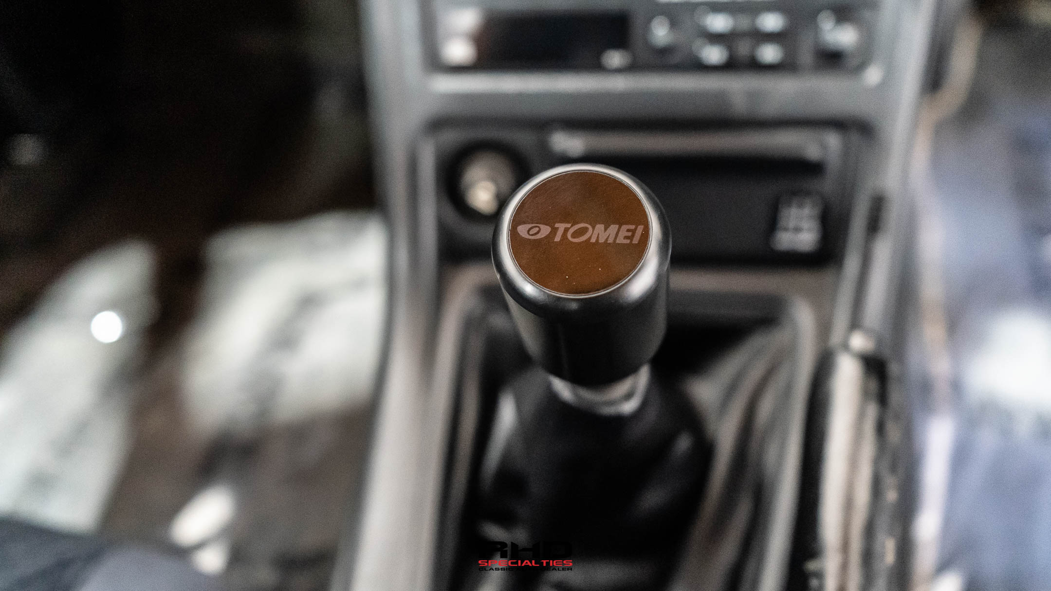 1992 Nissan Skyline JDM car for sale — photo 13 of 23