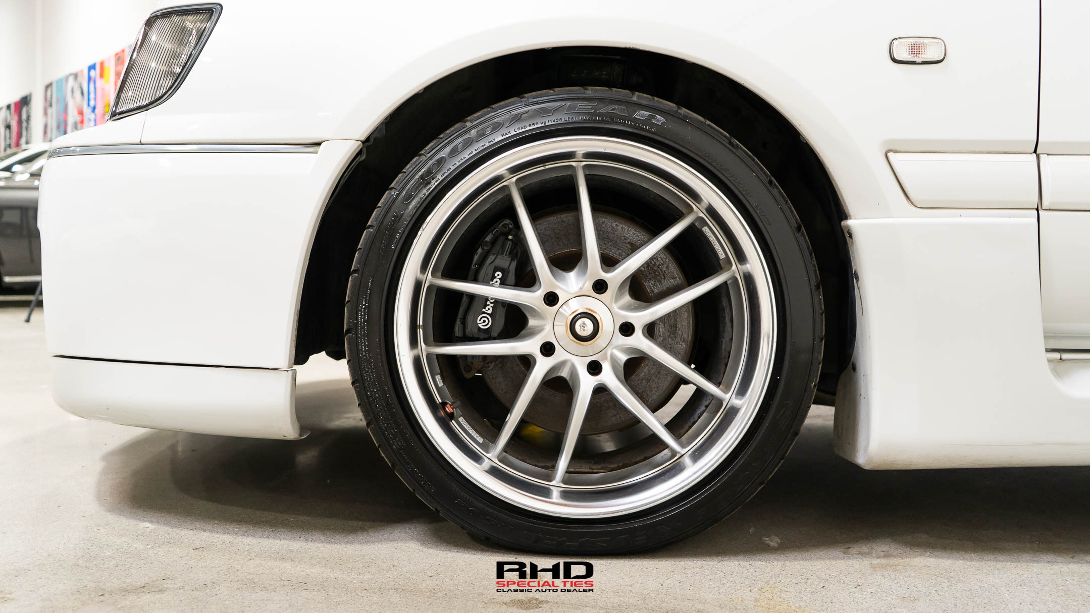 1998 Nissan Stagea JDM car for sale — photo 9 of 25