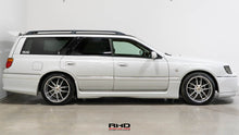 Load image into Gallery viewer, 1998 Nissan Stagea 260RS
