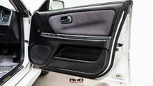 Load image into Gallery viewer, 1998 Nissan Stagea 260RS
