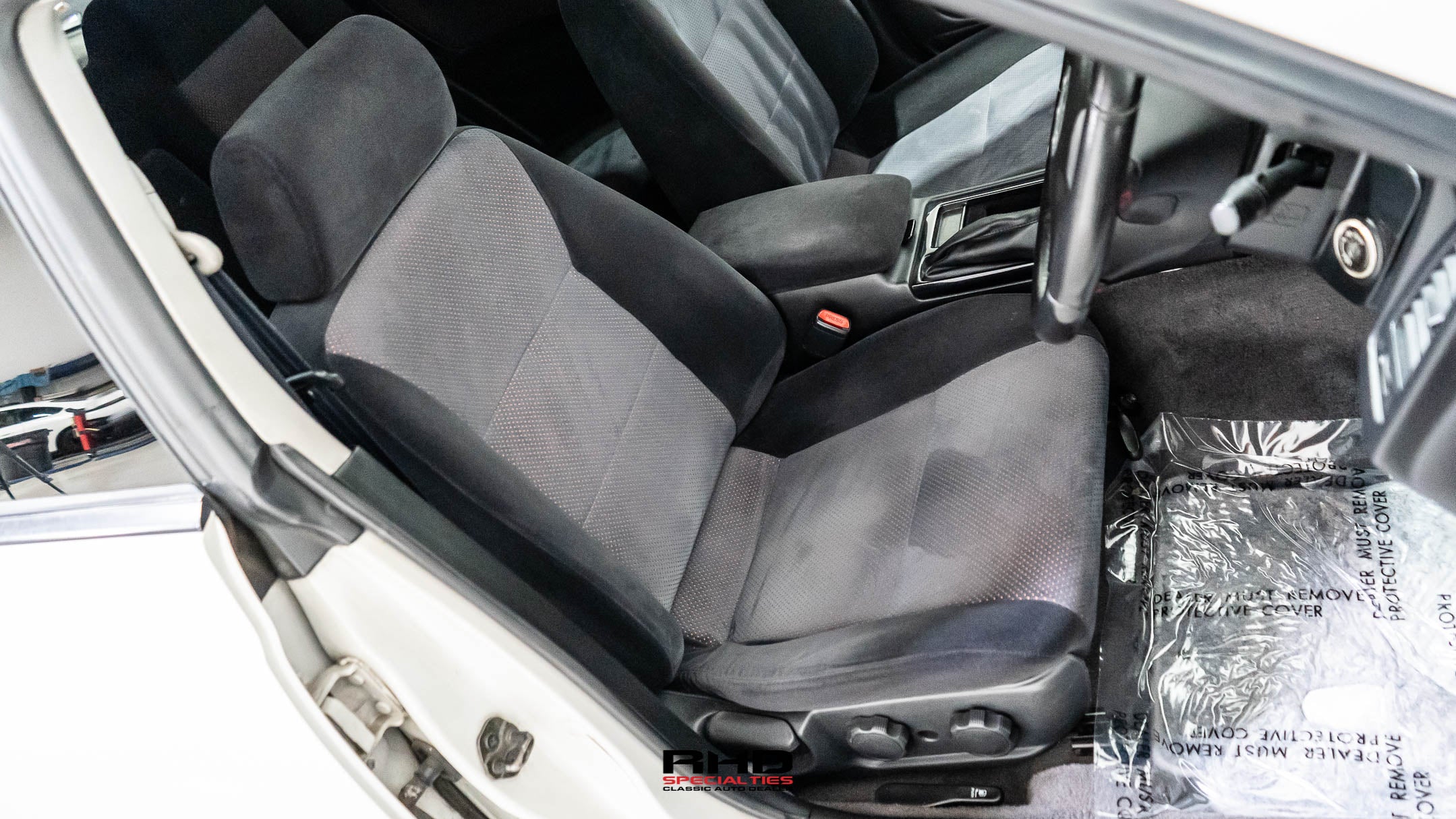 1998 Nissan Stagea JDM car for sale — photo 13 of 25