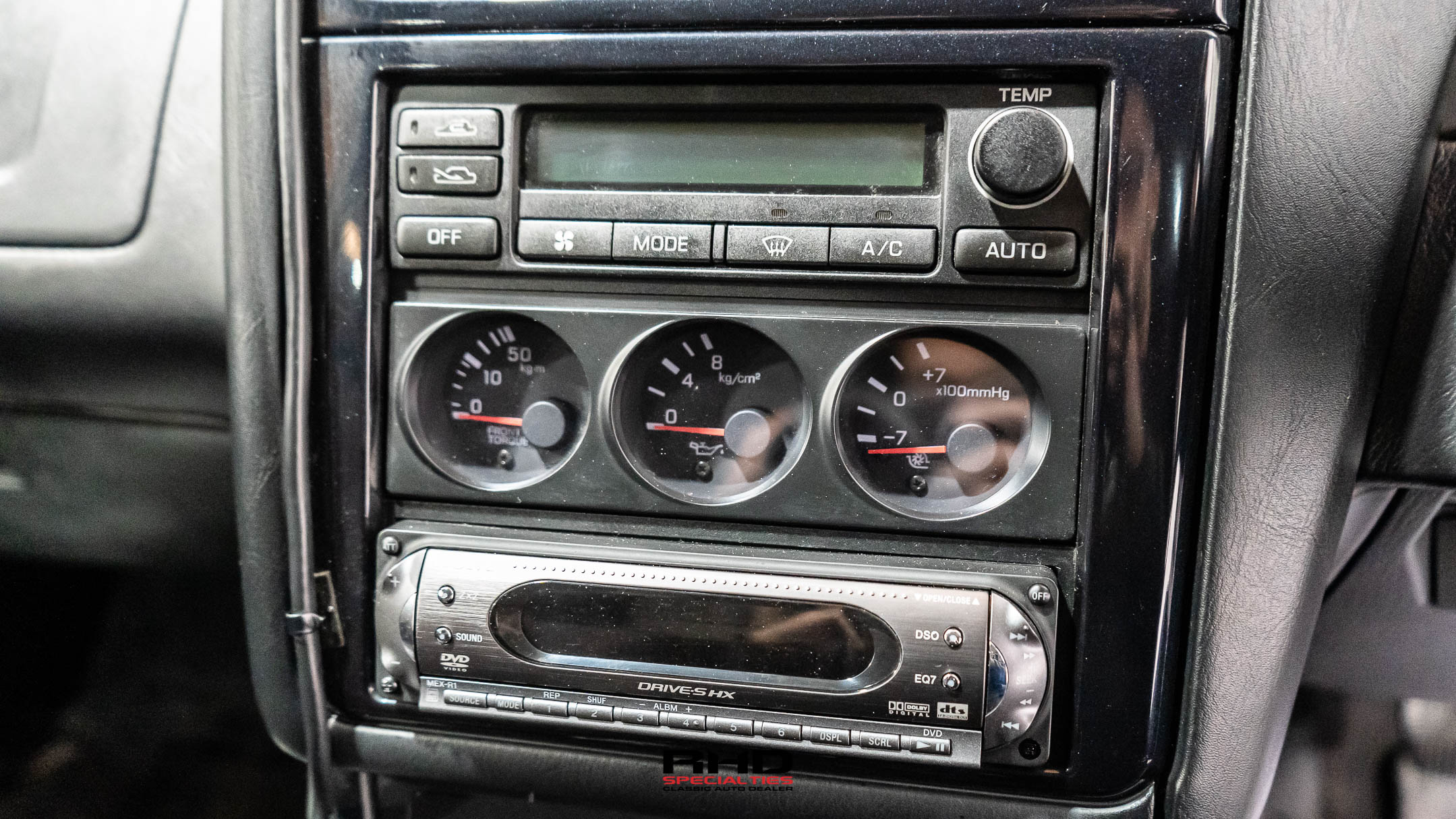 1998 Nissan Stagea JDM car for sale — photo 15 of 25
