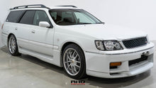 Load image into Gallery viewer, 1998 Nissan Stagea 260RS
