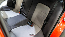 Load image into Gallery viewer, 1998 Nissan Skyline GTT Sedan
