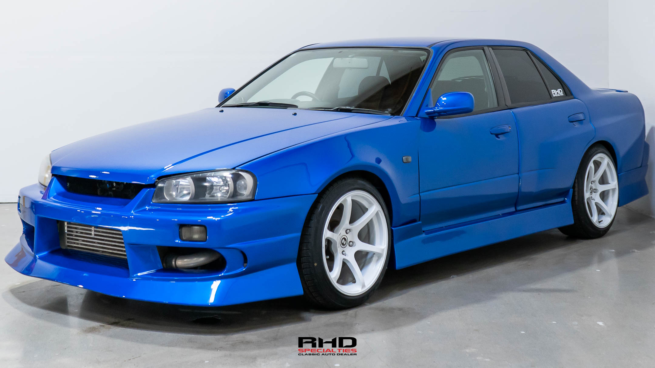 2001 Nissan Skyline JDM car for sale — photo 3 of 21