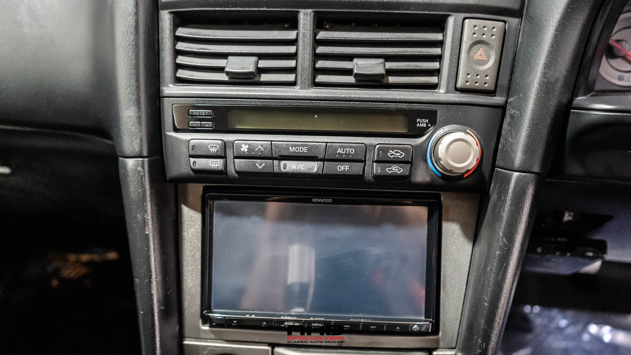 2001 Nissan Skyline JDM car for sale — photo 14 of 21