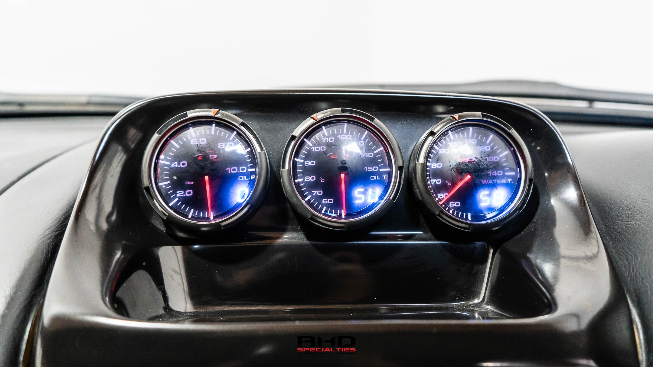 2001 Nissan Skyline JDM car for sale — photo 15 of 21