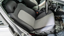 Load image into Gallery viewer, 1999 Nissan Skyline GT
