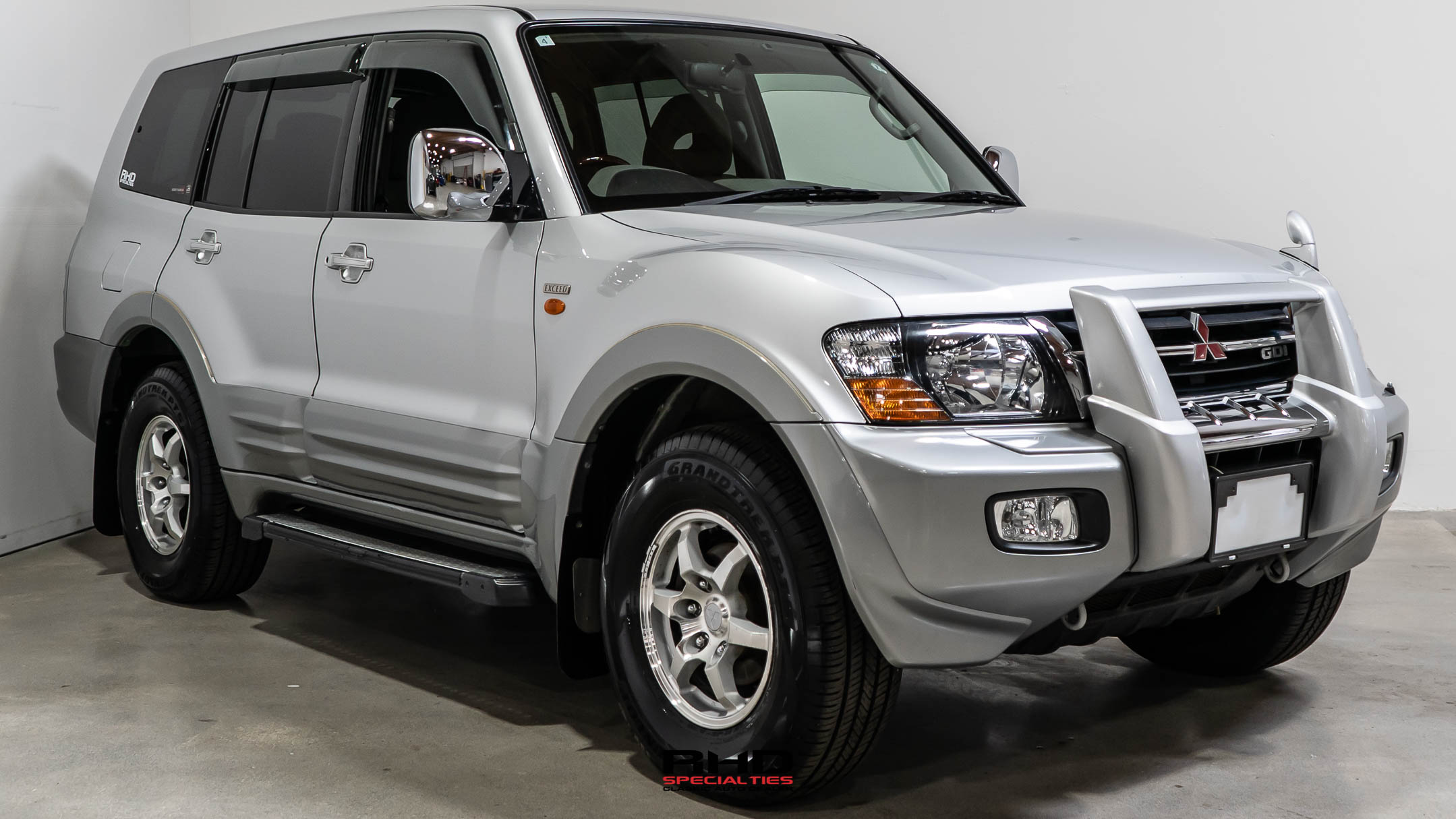 2001 Mitsubishi Pajero JDM car for sale