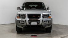 Load image into Gallery viewer, 2001 Pajero Long Exceed Ⅱ

